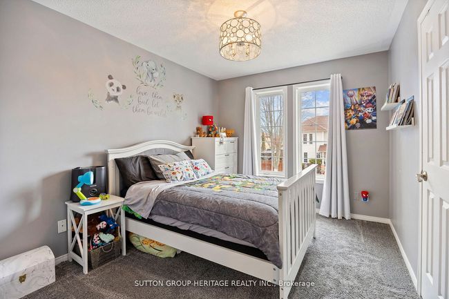 17 Hirons Dr, House other with 3 bedrooms, 3 bathrooms and 2 parking in Ajax ON | Image 28