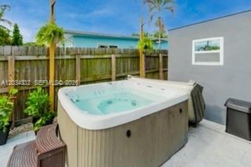 0-1754 Sw 28th Ter, Fort Lauderdale, FL, 33312-4431 | Card Image