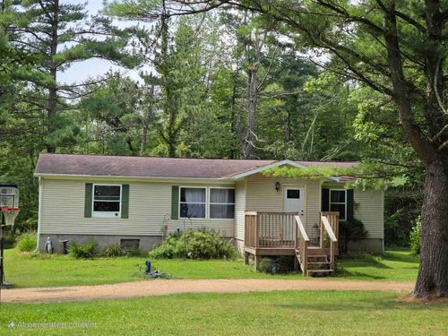N9243 2nd Ave, CAMP DOUGLAS, WI, 54618-9313 | Card Image
