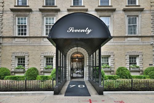 apt-408-70 Scott St, Chicago, IL, 60610-2393 | Card Image