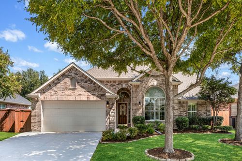 9994 La Mesa Dr, Frisco, TX, 75033-8309 | Card Image
