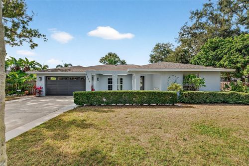 5676 Beneva Woods Cir, SARASOTA, FL, 34233-4124 | Card Image