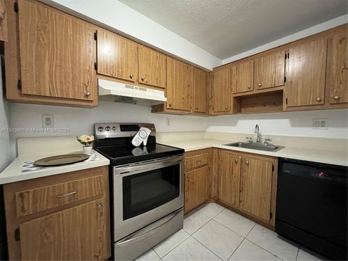 apt-237-3720 N Pine Island Rd, Sunrise, FL, 33351-6540 | Card Image
