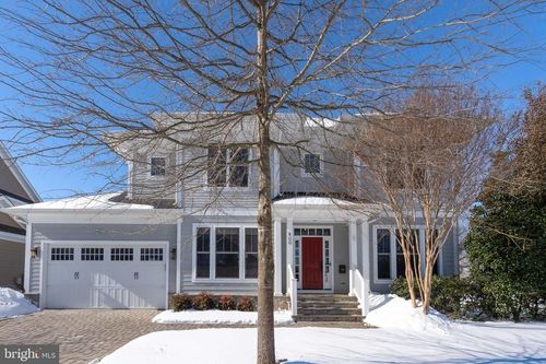 600 S Monroe St, ARLINGTON, VA, 22204-1535 | Card Image