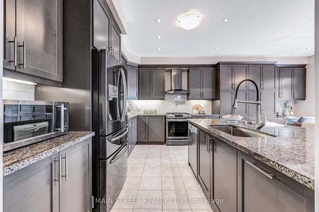 2035 Allison St, House other with 4 bedrooms, 4 bathrooms and 3 parking in Innisfil ON | Image 16