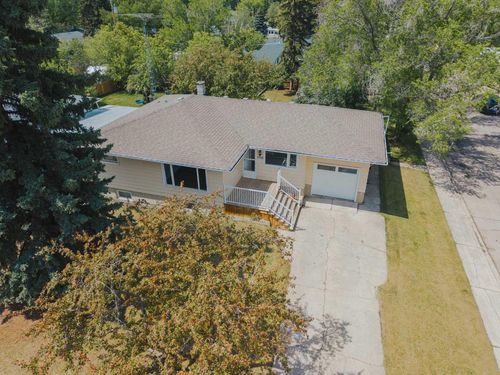 5202 56 Ave, Olds, AB, T4H1H8 | Card Image