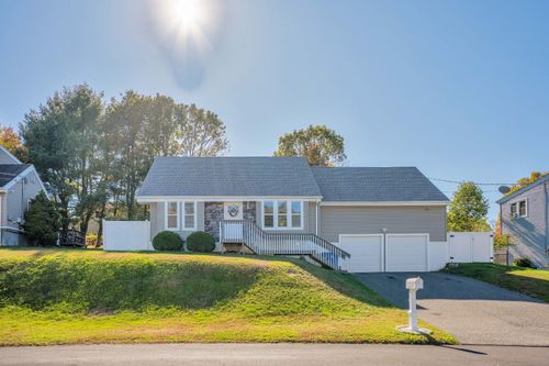 123 Chipper Rd, Waterbury, CT, 06704-1157 | Card Image