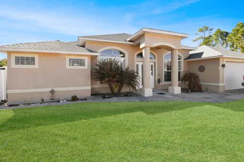 41 Botany Ln, Palm Coast, FL, 32137-8517 | Card Image