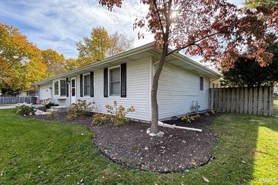 1508 W Lincoln Avenue, House other with 2 bedrooms, 1 bathrooms and null parking in Goshen IN | Image 2