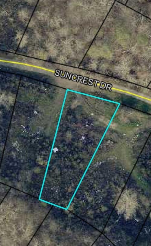 351 Suncrest Dr, Somerset, KY, 42501-5941 | Card Image