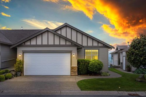 122-8590 Sunrise Dr, Chilliwack, BC, V2R3Z4 | Card Image