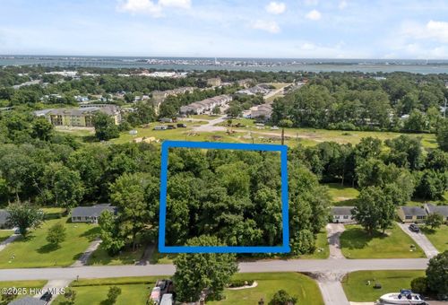 12-3215 Old Gate Rd, Morehead City, NC, 28557-3167 | Card Image