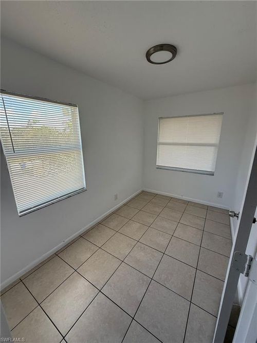 apt-5-11431 Char Ann Dr, FORT MYERS, FL, 33908-4047 | Card Image