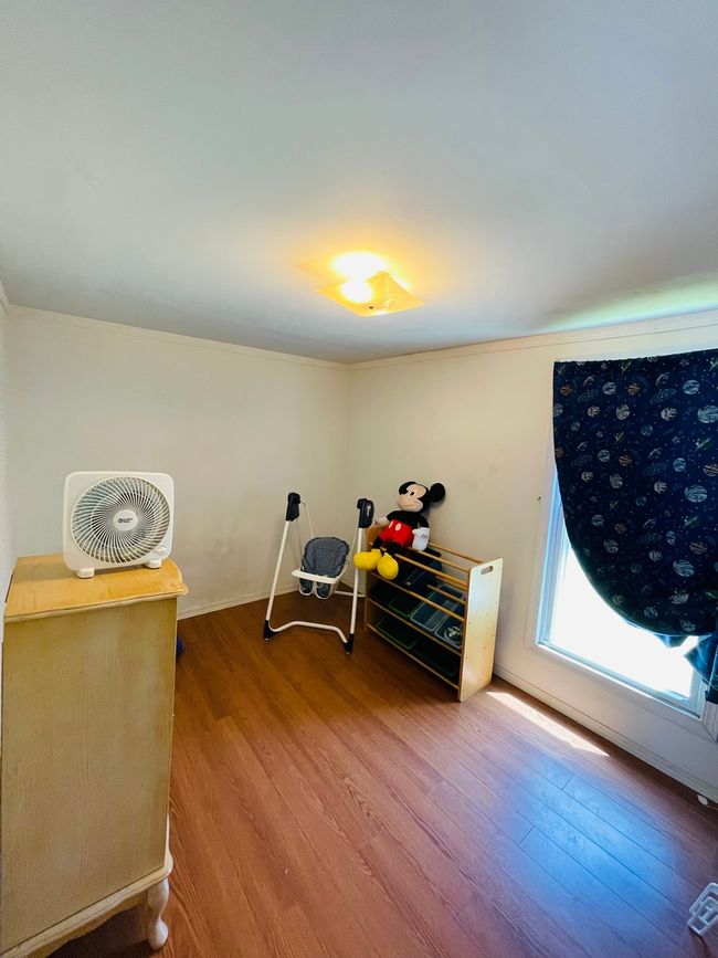 1215 E Main St, House other with 3 bedrooms, 1 bathrooms and 12 parking in Streator IL | Image 20