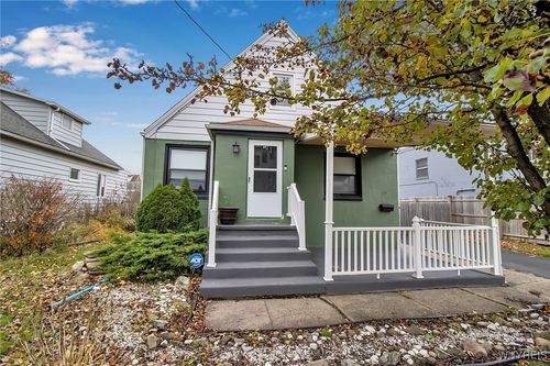 19 Crestwood Pl, Cheektowaga, NY, 14225-2614 | Card Image