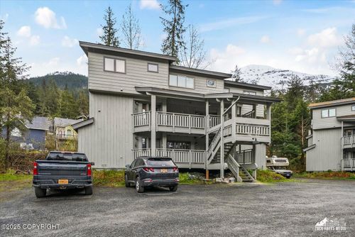 b3-303 Crystal Rd, Girdwood, AK, 99587 | Card Image
