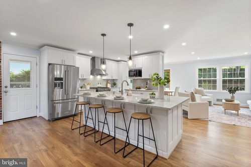5528 Marlin St, ROCKVILLE, MD, 20853-3610 | Card Image
