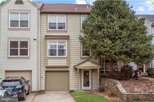 19102 Clover Meadow Pl, GAITHERSBURG, MD, 20879-3141 | Card Image