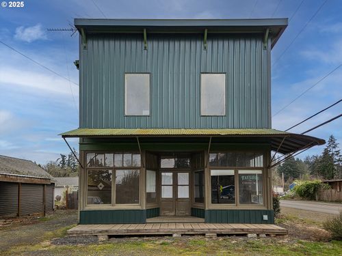 291 Grandview Ave, Scotts Mills, OR, 97375-7028 | Card Image