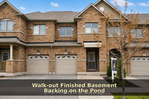 34 Davenfield Cir, Brampton, ON, L6P4M2 | Card Image