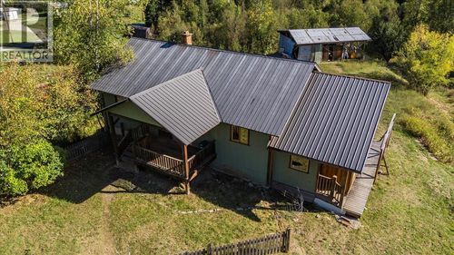 3168 Pass Creek Road, Crescent Valley, BC, V0G1H0 | Card Image