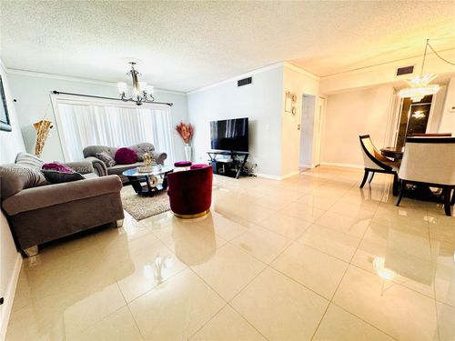 308b-2700 Riverside Dr, Coral Springs, FL, 33065 | Card Image