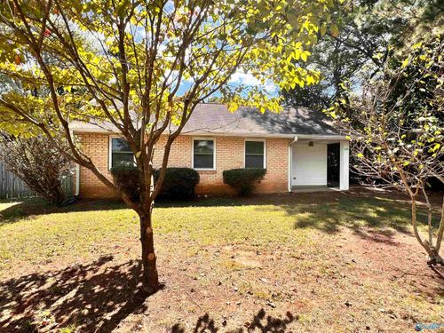 3529 Bermuda Rd Sw, Huntsville, AL, 35805-4572 | Card Image