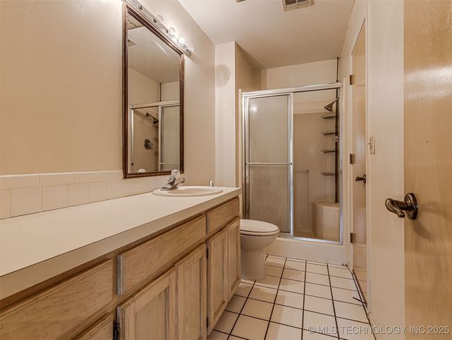 912 Summit Ridge Ct, House other with 2 bedrooms, 2 bathrooms and null parking in Tahlequah OK | Image 24
