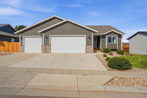 3451 Davenport Loop, Sturgis, SD, 57785-2748 | Card Image