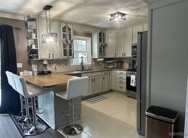 42 Stebbins Dr, House other with 4 bedrooms, 2 bathrooms and null parking in Clinton NY | Image 4