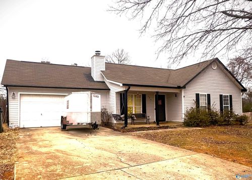 324 Earnhardt Dr, New Market, AL, 35761-7918 | Card Image