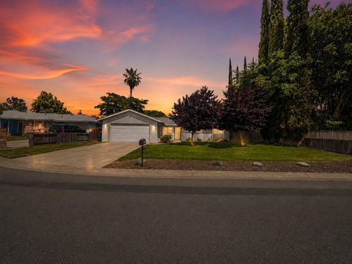 1543 John Pl, Yuba City, CA, 95993-8948 | Card Image