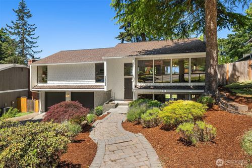 14428 Se 49th St, Bellevue, WA, 98006-3102 | Card Image
