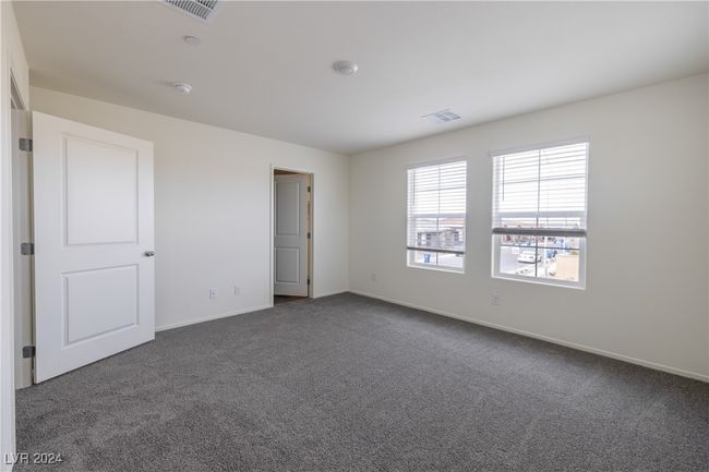 340 Summer Sparrow Ave, Townhouse with 3 bedrooms, 3 bathrooms and null parking in Henderson NV | Image 19