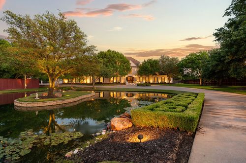 331 S White Chapel Blvd, Southlake, TX, 76092-7312 | Card Image