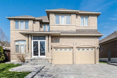 139 Haymer Dr, Maple, ON, L6A2P4 | Card Image