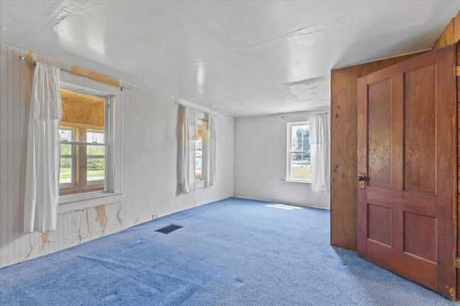 57 Pearl St, House other with 4 bedrooms, 2 bathrooms and null parking in Grand Isle VT | Image 10