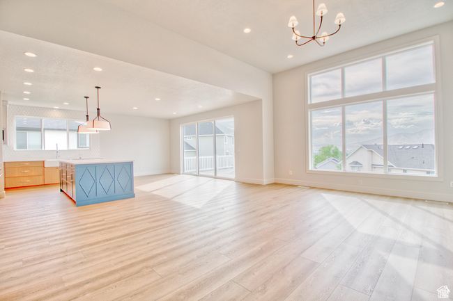 Open floorplan with amazing views of the valley | Image 7