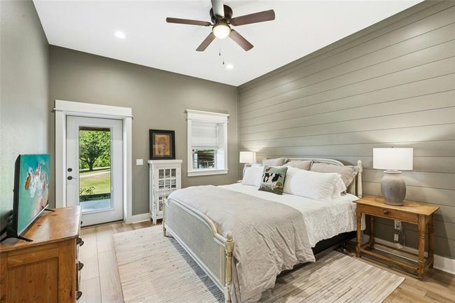 658 Fordtran Rd, Home with 6 bedrooms, 11 bathrooms and 6 parking in New Ulm TX | Image 42