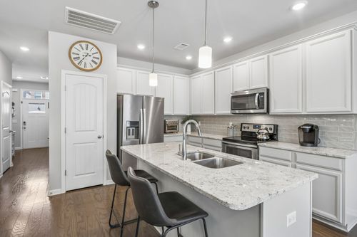2838 Haversack Cir, Murfreesboro, TN, 37128-0658 | Card Image