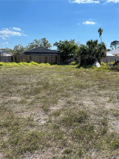 0 (Lot 13) Wharf Rd, SARASOTA, FL, 34231 | Card Image