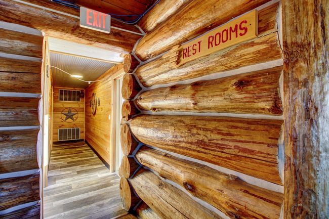 Entrance to Restrooms | Image 16