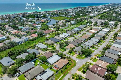 4661 Windstarr Dr, Destin, FL, 32541-4767 | Card Image
