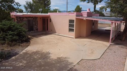 325 N Flynn Jans Ct, Pearce, AZ, 85625-4058 | Card Image