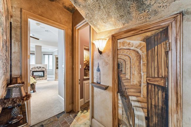 Hallway to Primary | Image 14