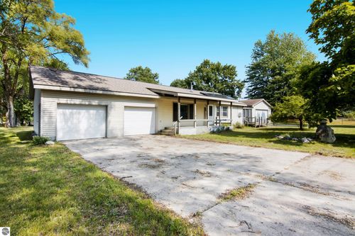 406 Kalkaska St, Kalkaska, MI, 49646 | Card Image