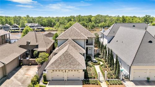 21013 Waterfront East Dr, Maurepas, LA, 70449-5301 | Card Image