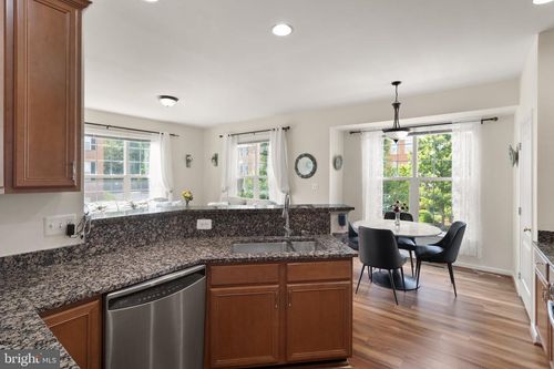 20144 Prairie Dunes Ter, ASHBURN, VA, 20147-3192 | Card Image