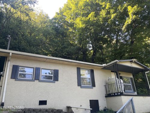 4625 Carver Rd, Knoxville, TN, 37918-1988 | Card Image