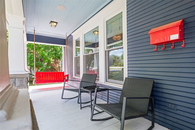 Sit and watch the joys of main street grapevine from your front porch | Image 33